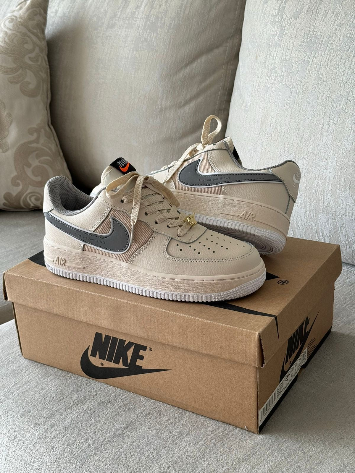 NIKE AIR FORCE ONE BEIGE